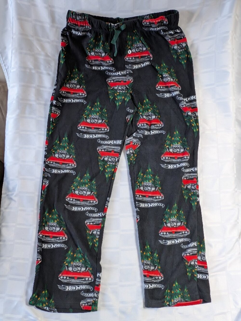 HOT WHEELS CAR WITH CHRISTMAS TREE ADULT SIZE LARGE PAJAMA PANTS POLYESTER
